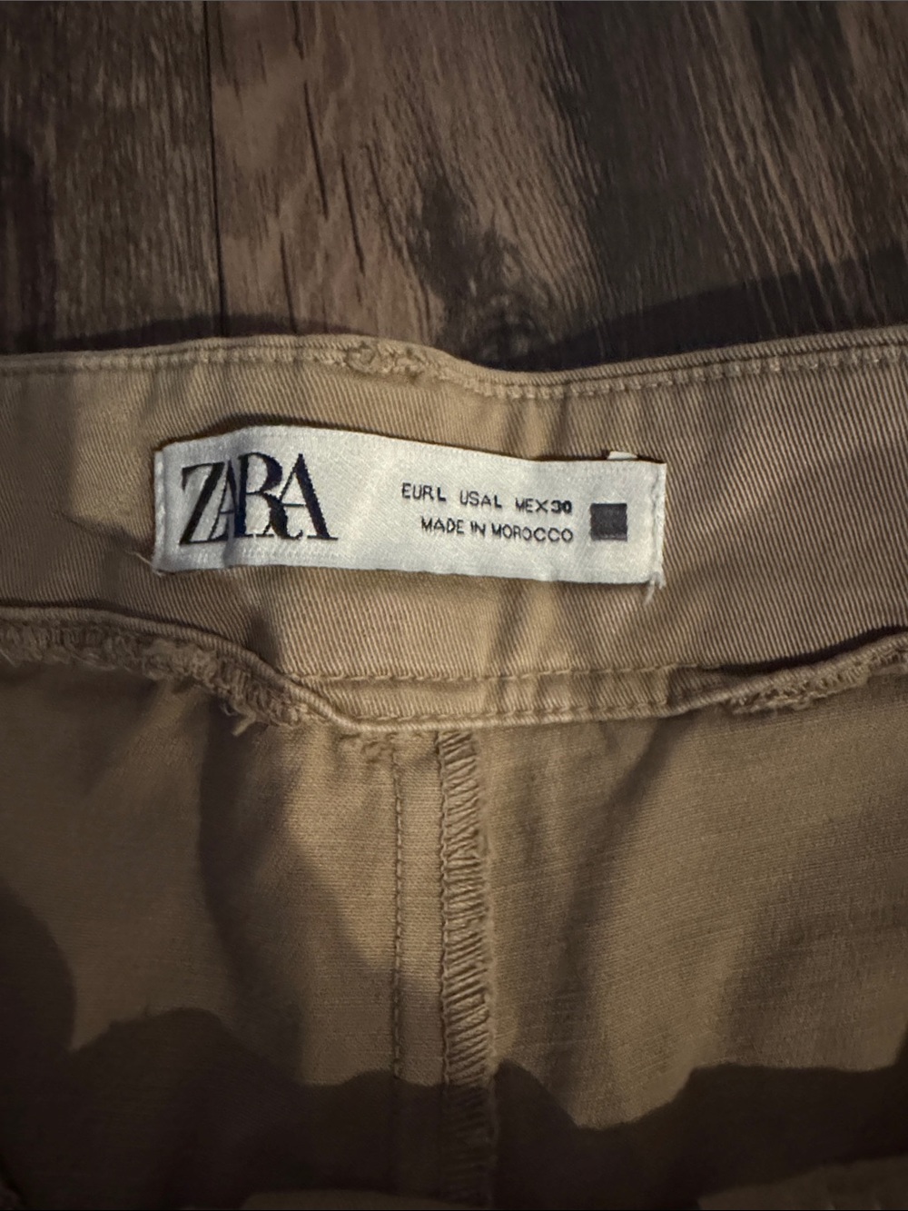 Zara Beige Pleated High-Waist Trousers - Picture 2 of 4